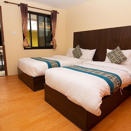 Hotel Dine & Dream Kathmandu Exterior photo