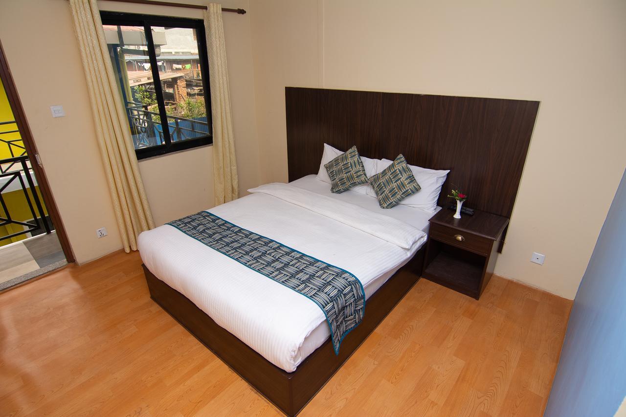 Hotel Dine & Dream Kathmandu Exterior photo